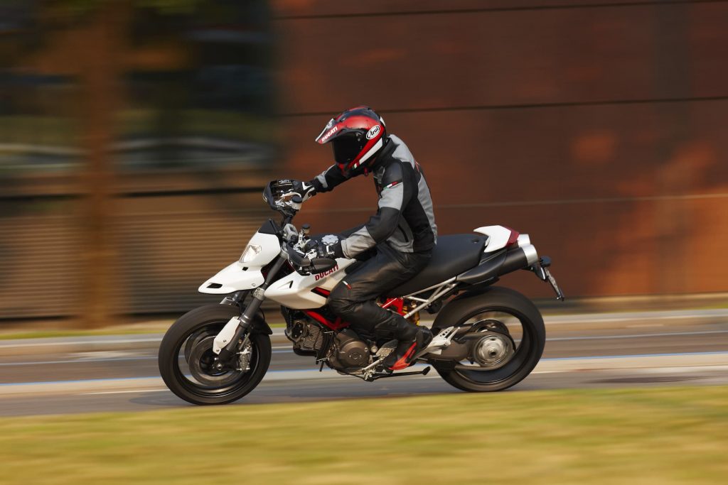 White Ducati Hypermotard 1100 base model — LHS leaning