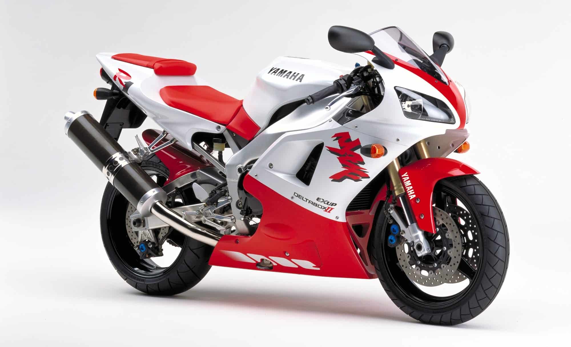 1998 Yamaha YZF-R1 red and white 1