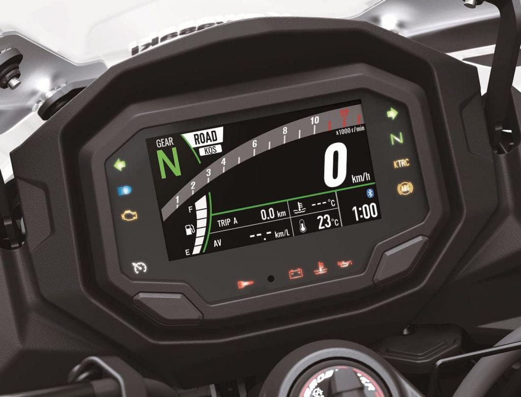 Display and tachometer of the Kawasaki Ninja 1000SX