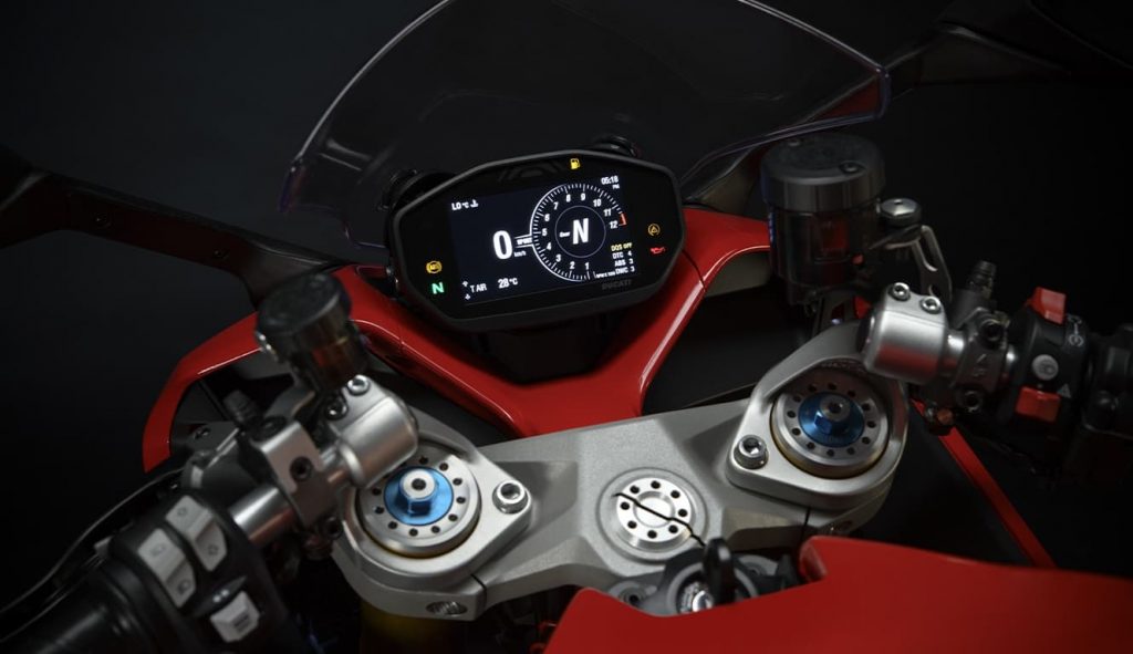 Ducati Supersport 950 and 950 S display and controls