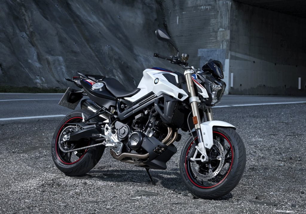 2017-2019 BMW F 800 R outdoors static by tunnel