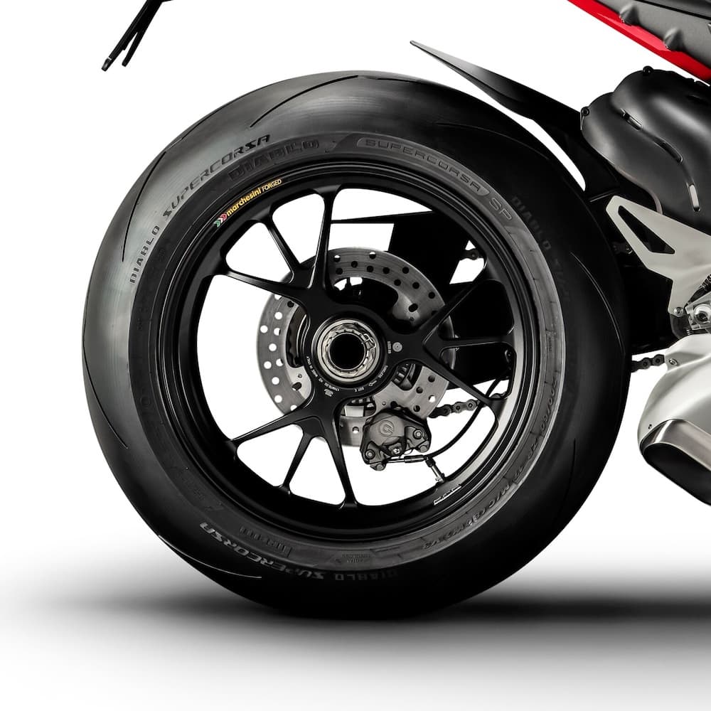 Ducati Panigale V4 S Tri-W alloy wheel