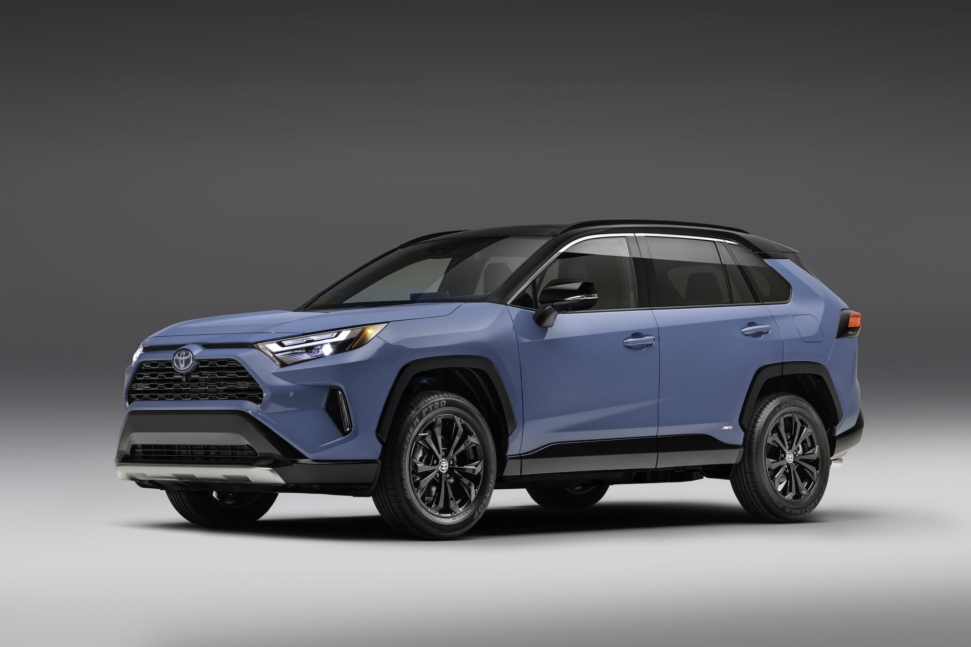 2022 Toyota RAV4 inline 4 cylinder 2.5L XSE blue studio