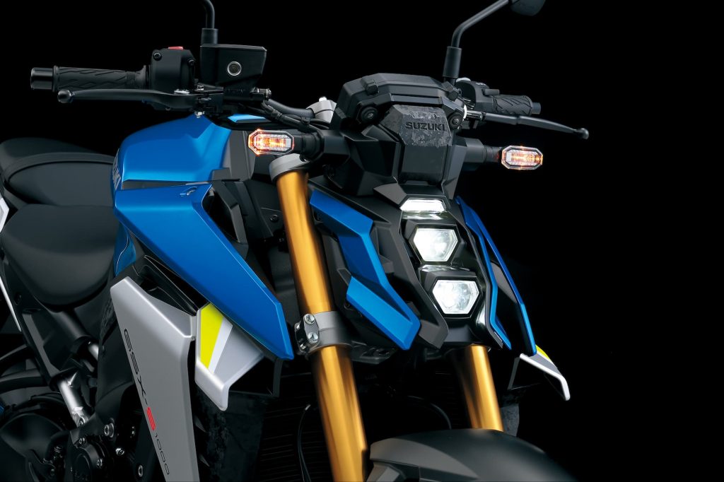 2022 Suzuki GSX-S1000 front lights
